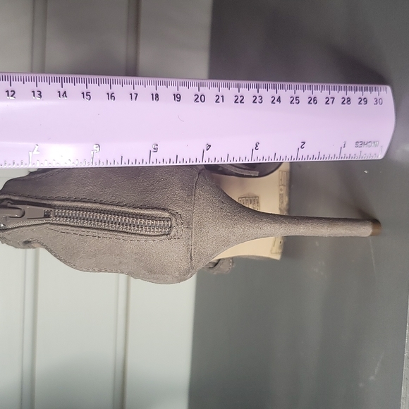 Forever 21 - Picture 7 of 9